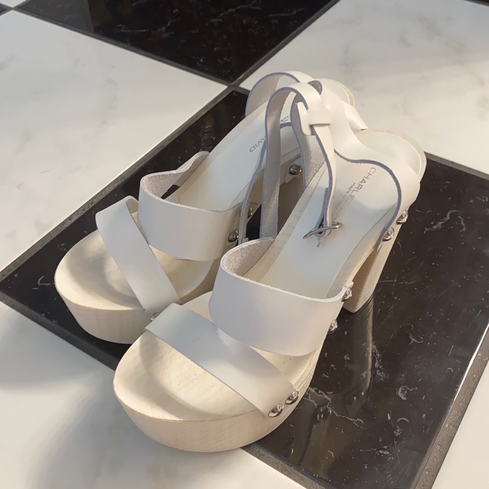 Women’s Charles David Platform shoes